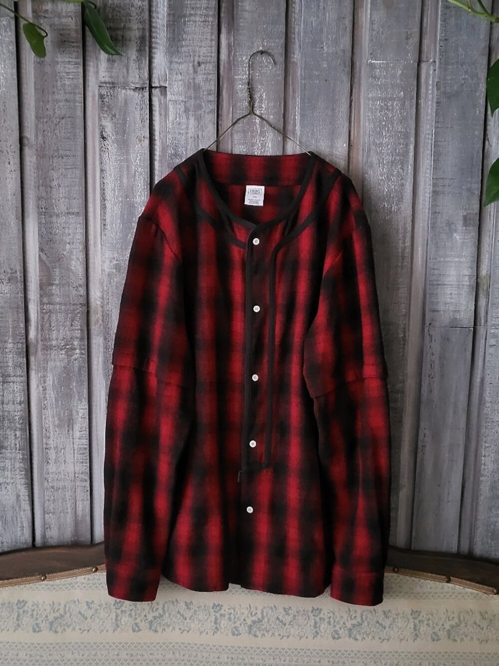 Crooks & Castles Red Buffalo Plaid Baseball Jersey Wool Blend Shirt Size Large
